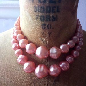 Vintage mid century 2 strand peach  faux baroque pearl necklace